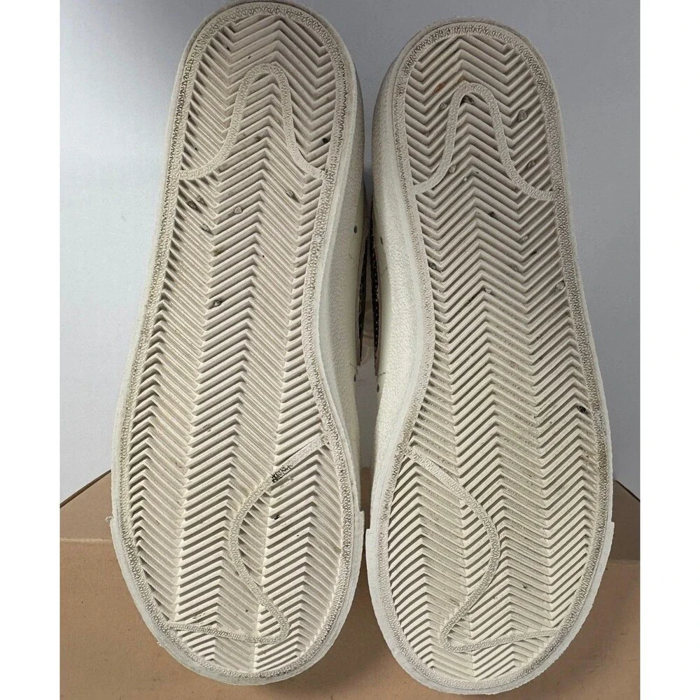 Nike Blazer Mid 77 Snakeskin Swoosh White Cream DA8736-100 Womens 6.5 EUC